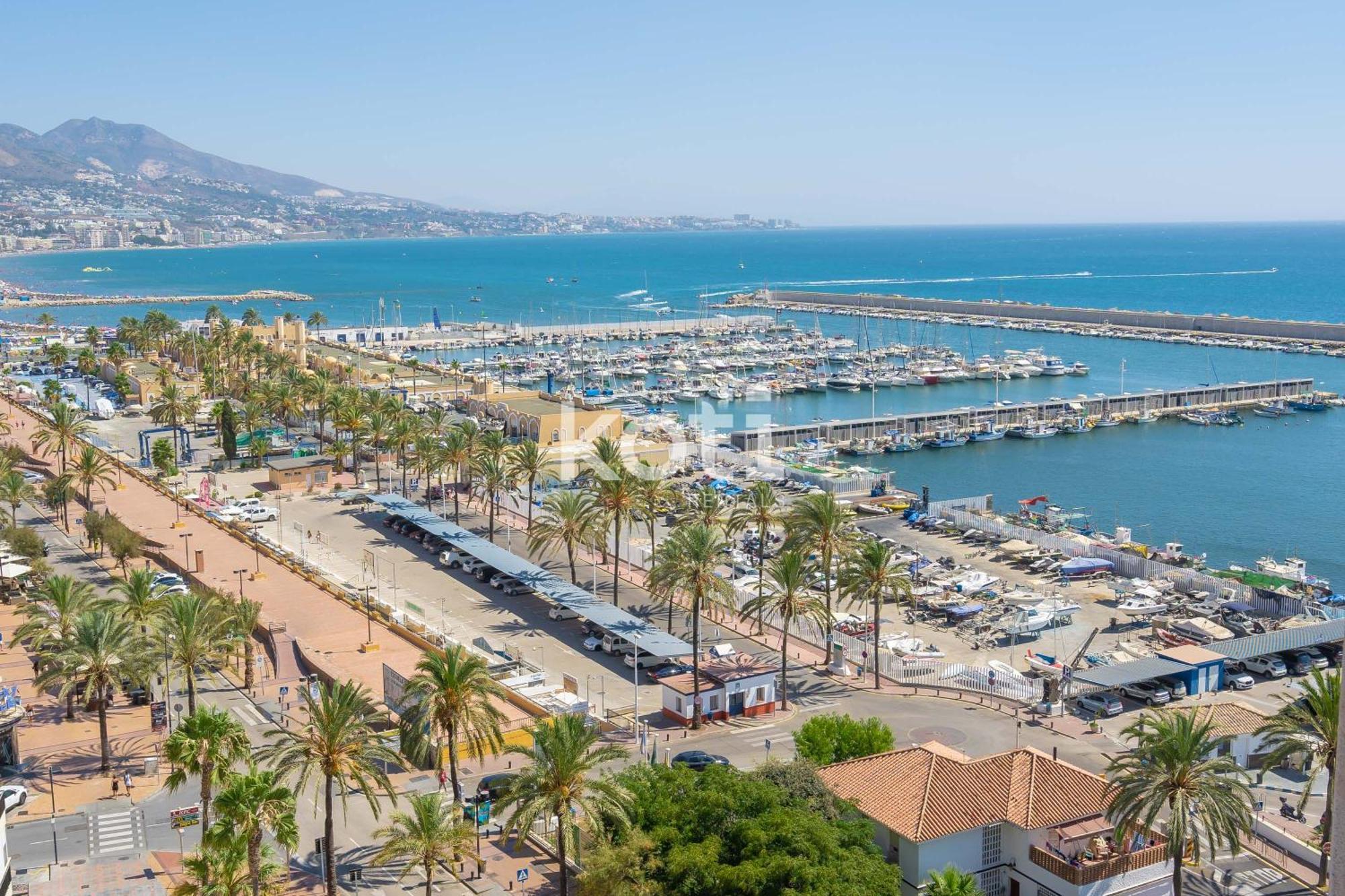 Apartamento Plaza Espana Fuengirola Luaran gambar